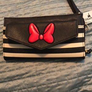 Minnie Mouse wallet/Wristlet